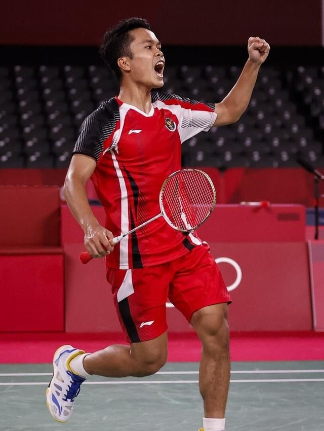 乌克兰队在欧预赛中意外爆冷，挺进四强的简单介绍