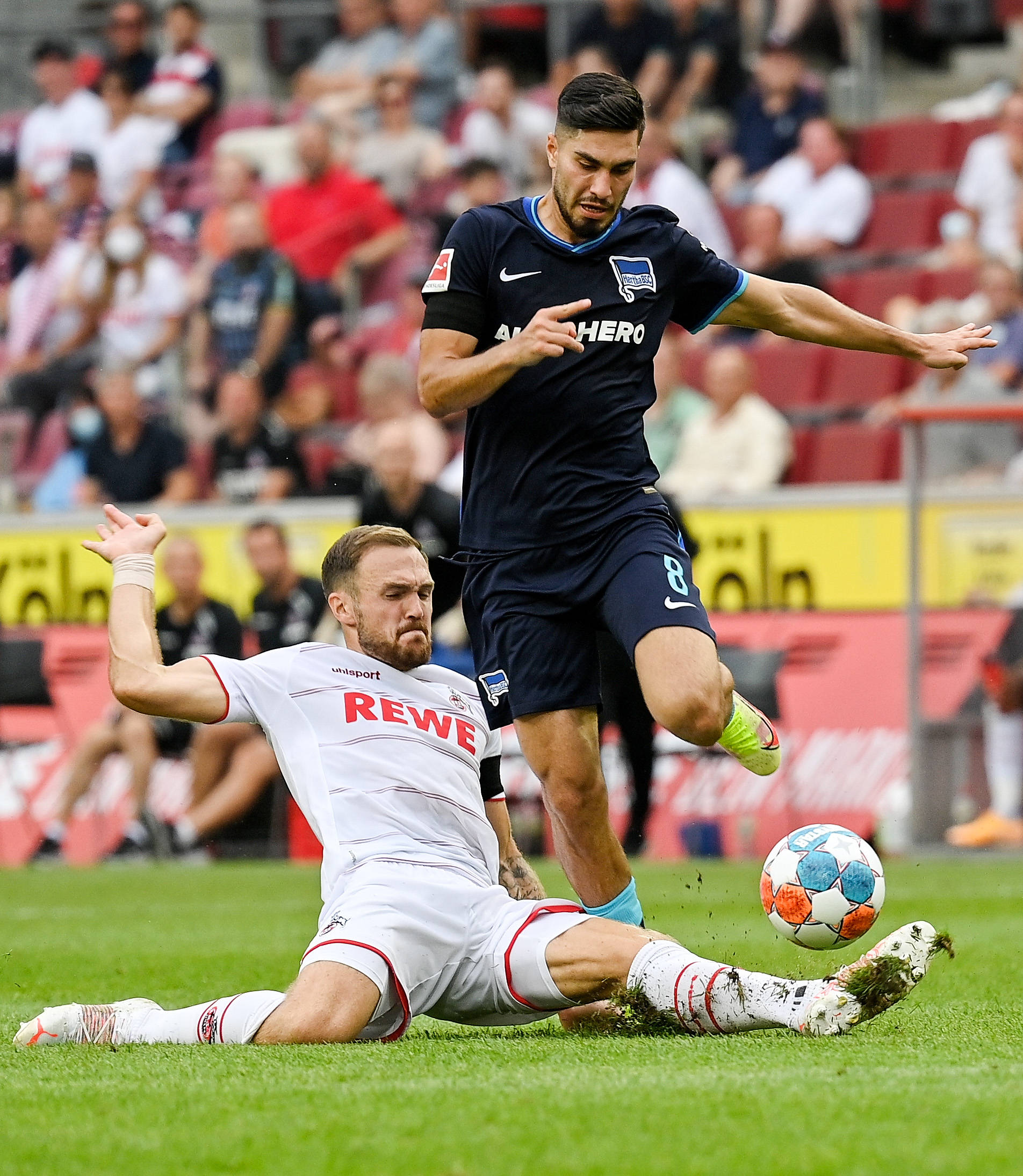 柏林赫塔抢分成功,展现强大实力的简单介绍 柏林赫塔抢分成功,展现强大实力的简单介绍