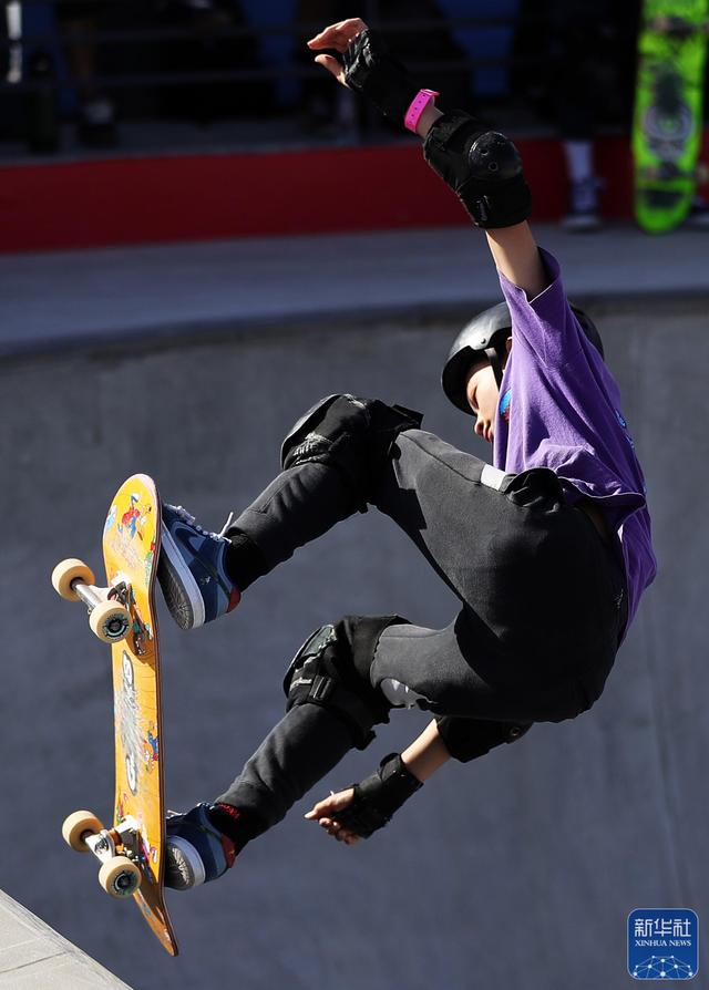 加拿大滑板选手突破封魔,谱写传奇的简单介绍 加拿大滑板选手突破封魔,谱写传奇的简单介绍