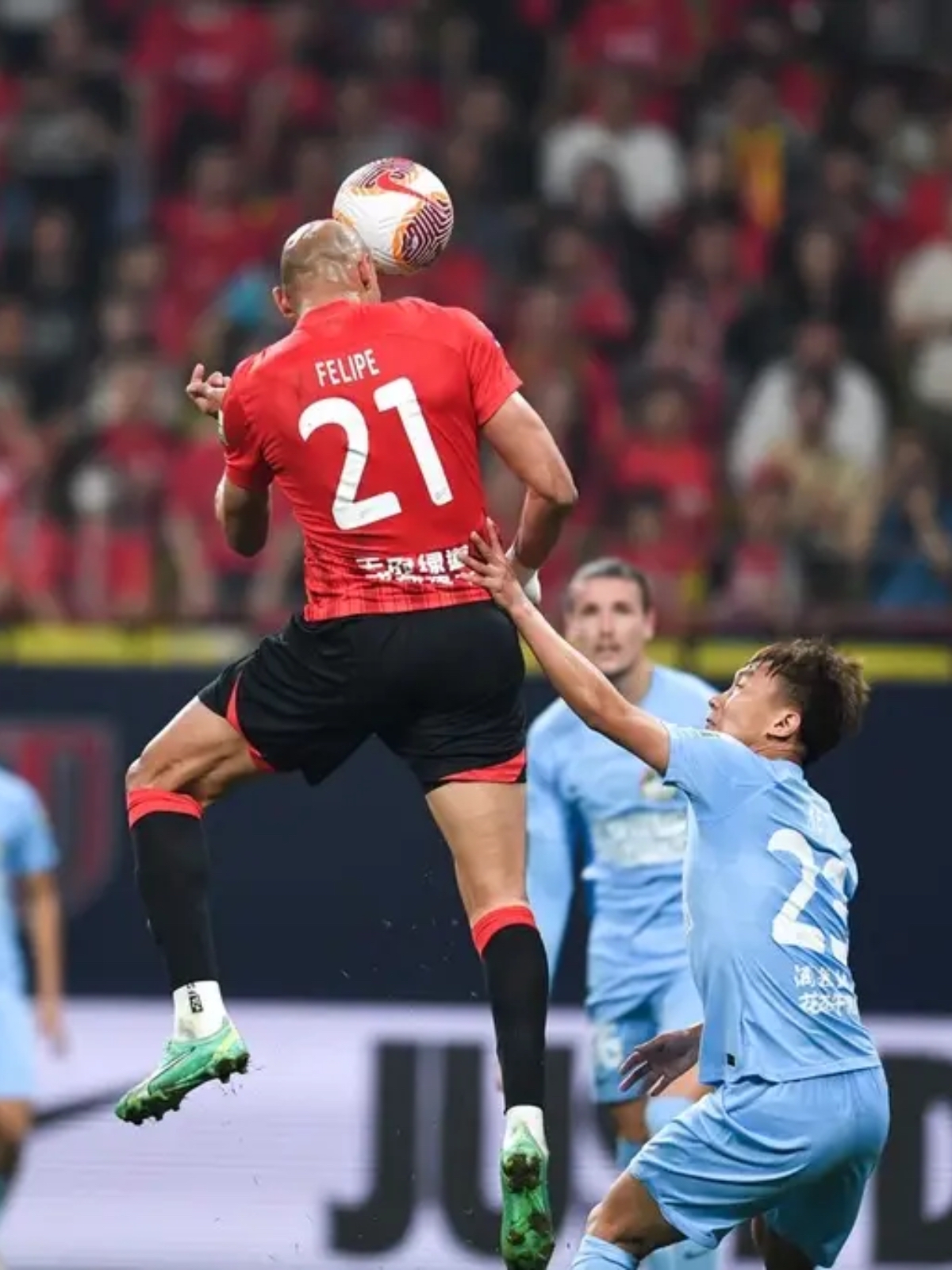 小球队奇迹发生,击败豪门球队 小球队奇迹发生,击败豪门球队