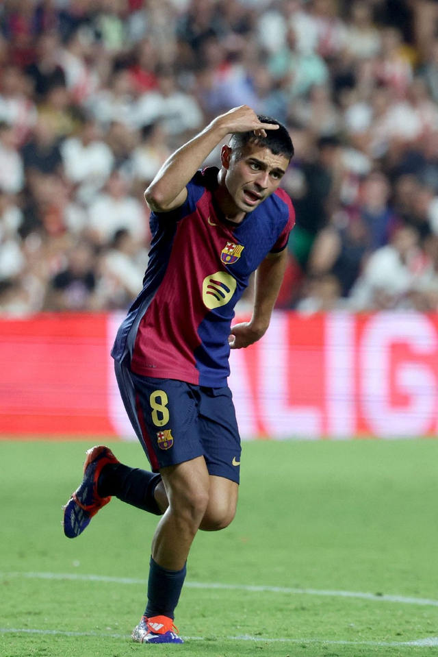 巴塞罗那射手攻防兼备，破门得分的简单介绍