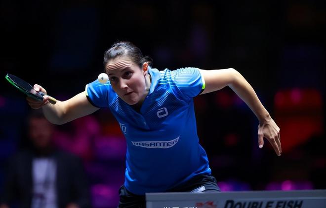 包含英国乒乓球队力克瑞典乒乓球队，波尔关键制胜的词条