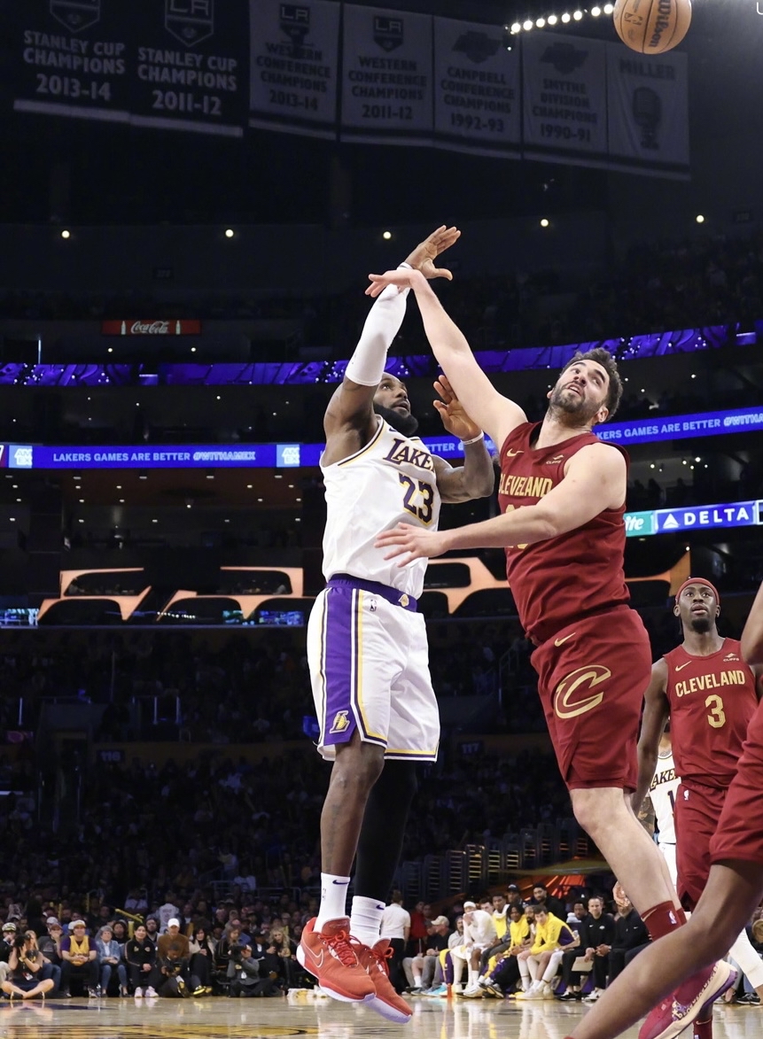 威廉姆斯绝杀法拉利,拉塞尔统治全场 威廉姆斯绝杀法拉利,拉塞尔统治全场