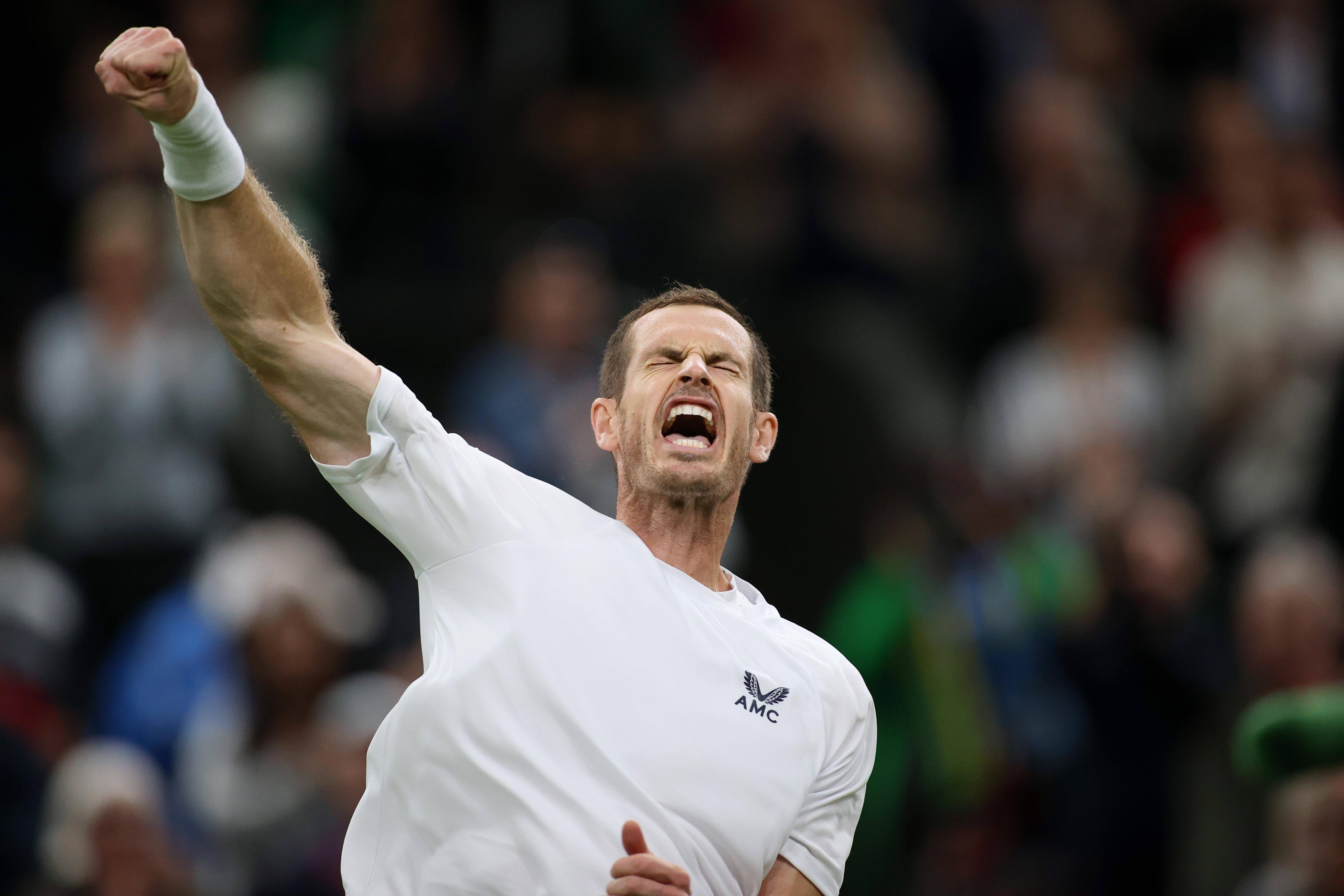 九游娱乐网页-包含温网鏖战拉沃尔杯，穆雷高光表现的词条