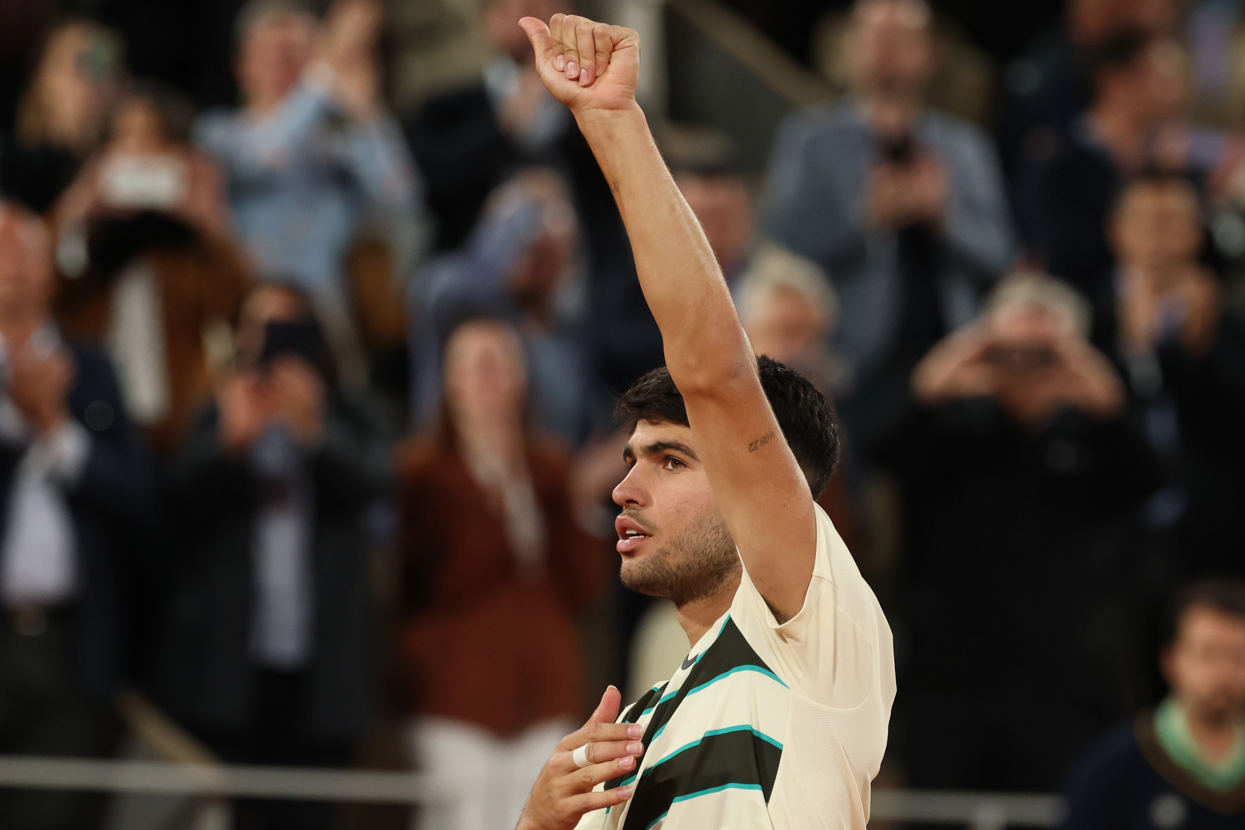 九游娱乐官方网站-包含法网完胜澳网，阿尔卡拉斯状态火热的词条