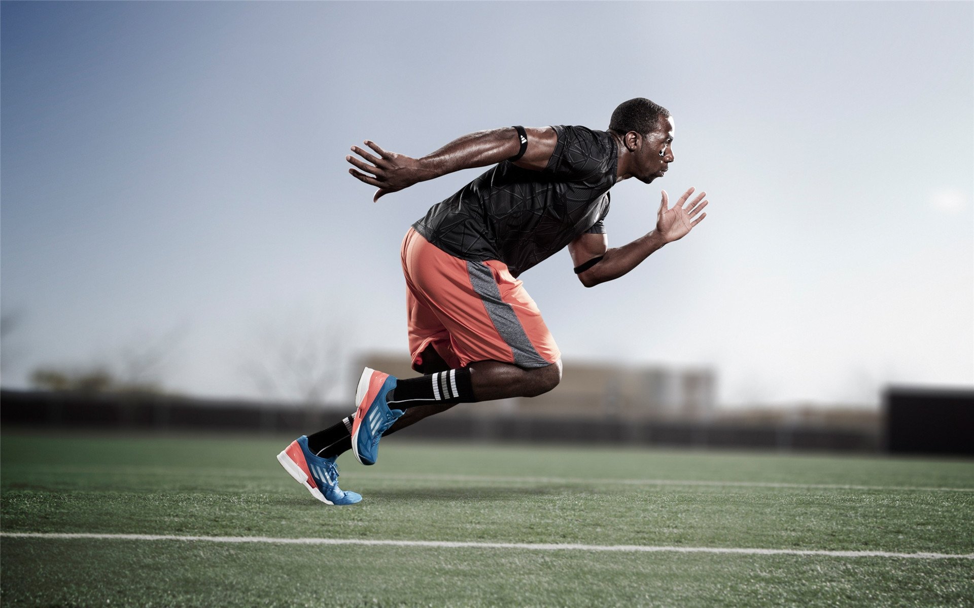 火箭斩落辽宁队，米切尔在2026世界杯接管比赛